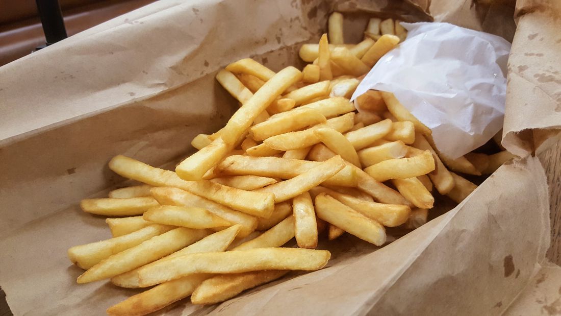 The Burger Review The Hat, World Famous Pastrami Burger